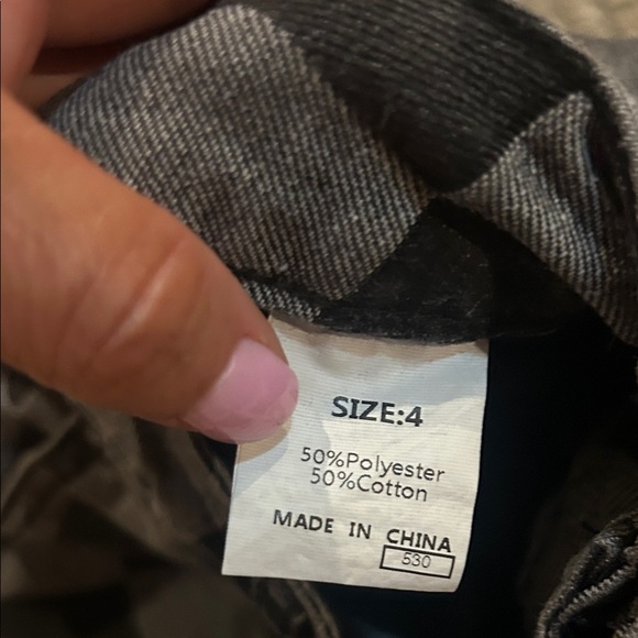 Checkered Black and Gray Wide-Leg Pants - Picture 9 of 9